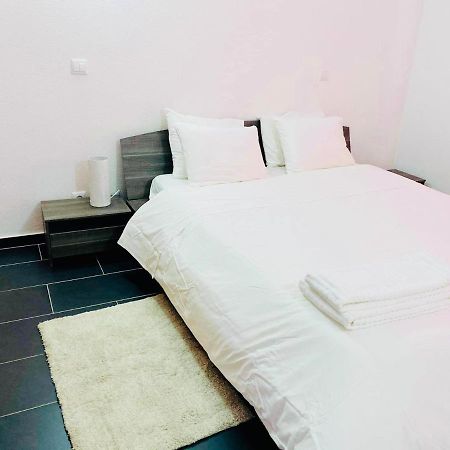 Albufeira Beach Side Apartment المظهر الخارجي الصورة