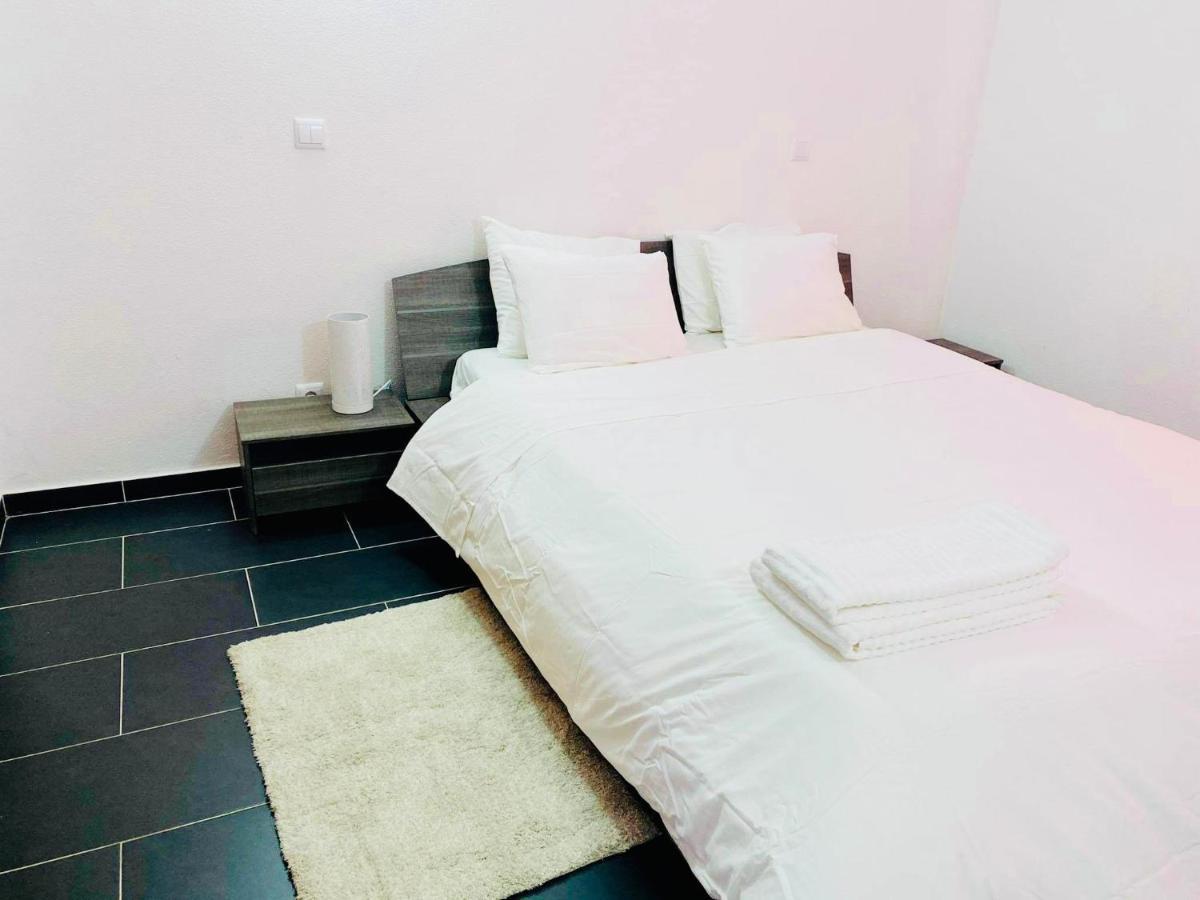 Albufeira Beach Side Apartment المظهر الخارجي الصورة